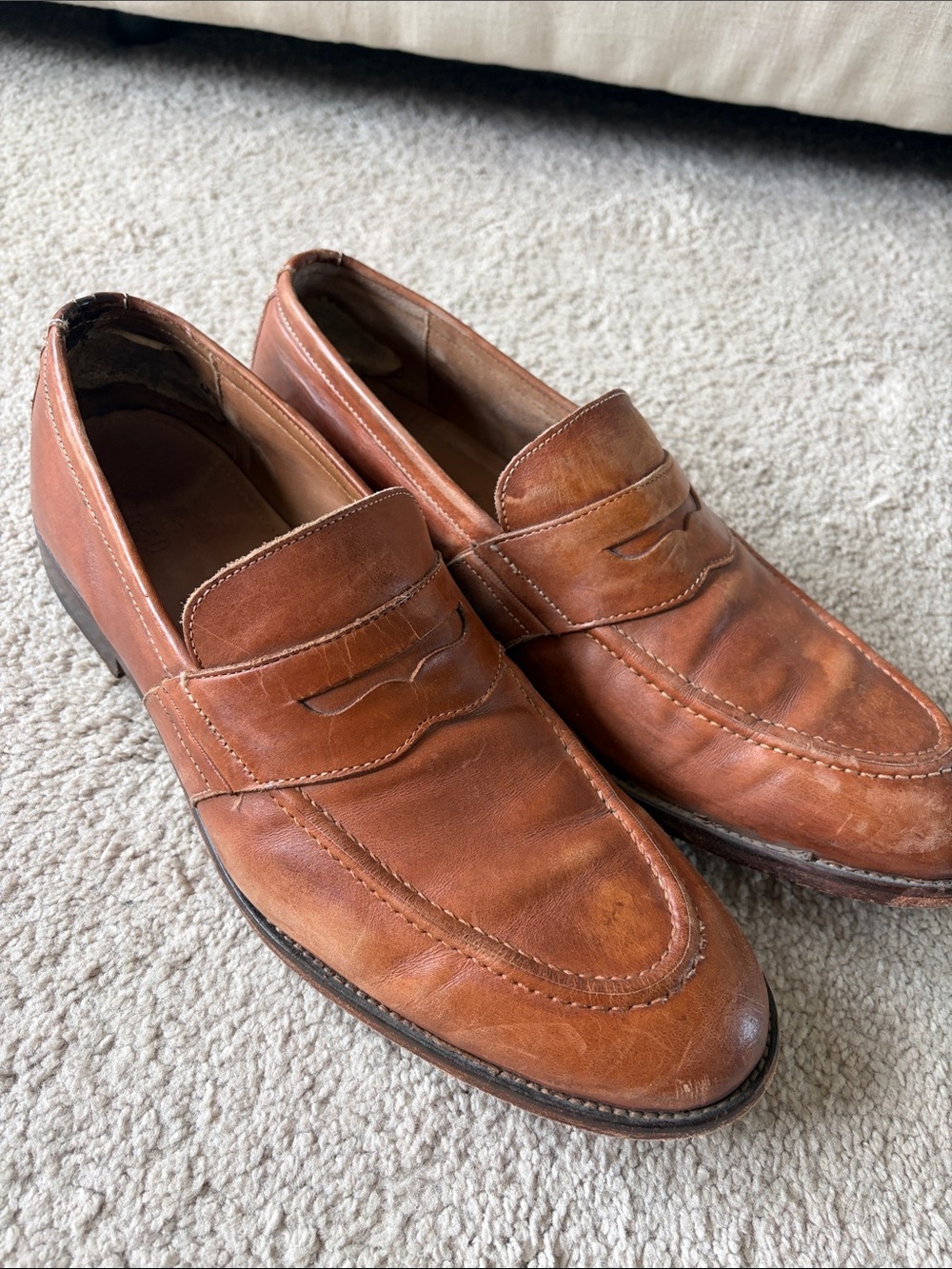 Johnston & Murphy Classic Men’s Brown Leather Penny Loafers